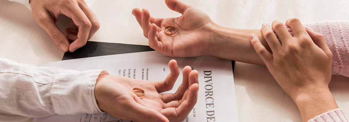 Understanding Shared Parental Responsibility, Equitable Distribution, and Marital Debt in Florida Divorce Cases